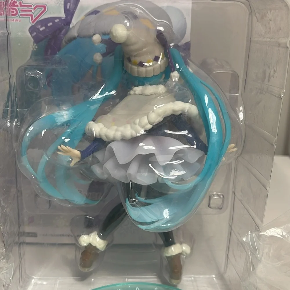 Taito Hatsune Miku Figure Original Winter Clothes (Renewal Version